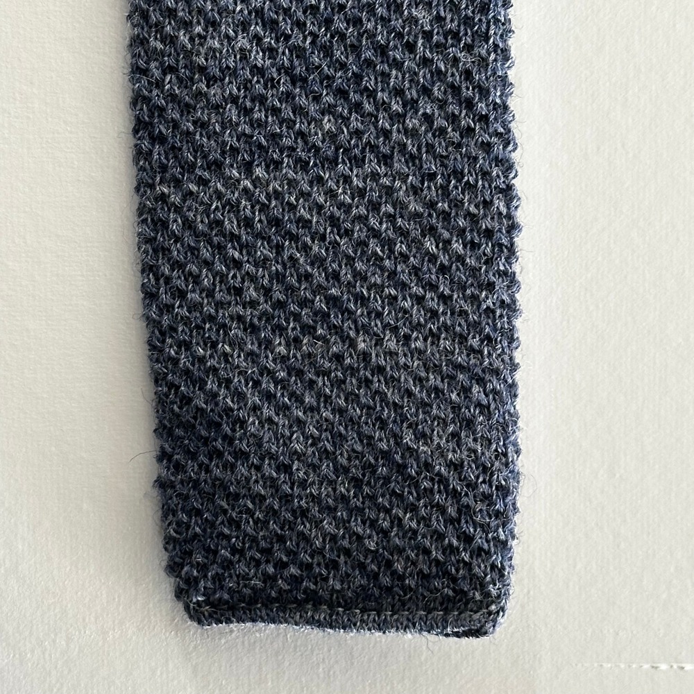 Private Club Mens Blue Grey Marl 100% Wool Knit Tie Square Bottom Made in USA